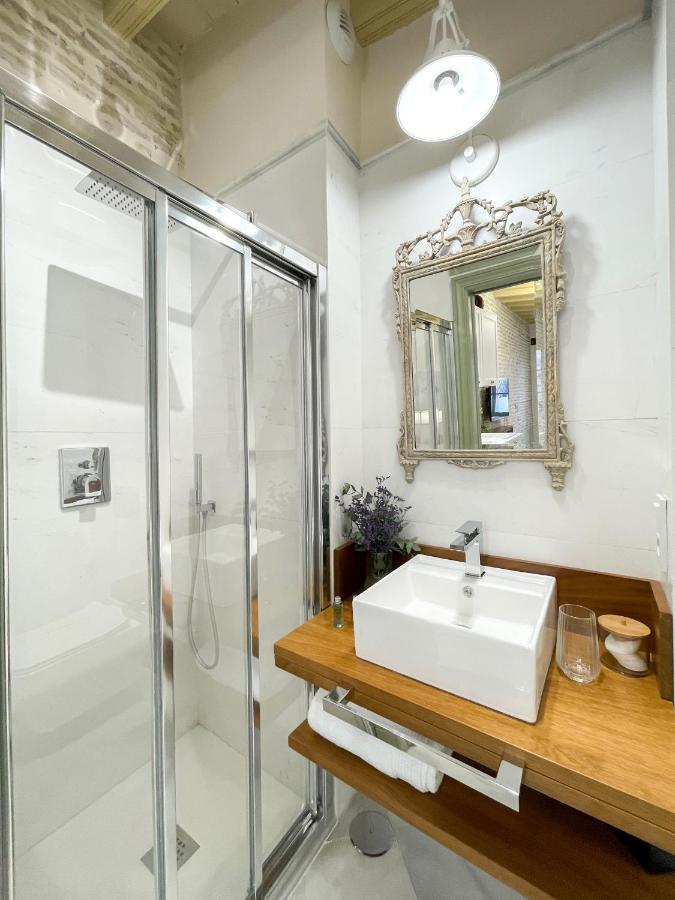 Juderia De Sevilla VI Luxury Apartments ภายนอก รูปภาพ